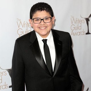 2013 Writers Guild Awards - Arrivals