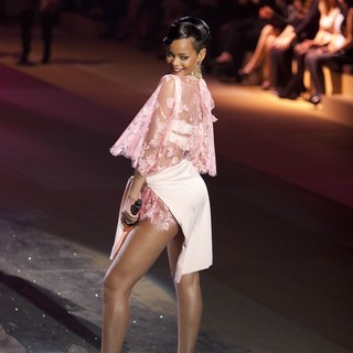 Rihanna in The 2012 Victoria's Secret Fashion Show - Inside