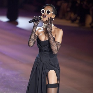 Rihanna in The 2012 Victoria's Secret Fashion Show - Inside