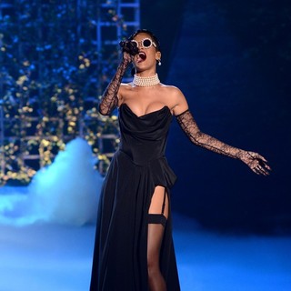 Rihanna in The 2012 Victoria's Secret Fashion Show - Inside