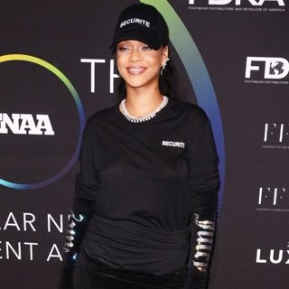 30th Footwear News Achievement Awards - Red Carpet Arrivals