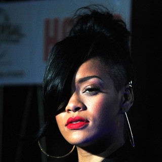 Rihanna in Battleship Australian Premiere - Arrivals