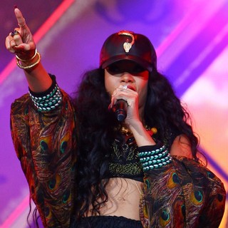 Rihanna in Barclaycard Wireless Festival 2012 - Day 3