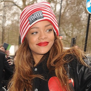 Rihanna in Rihanna Arrives at Her Hotel Ahead of Her Rihanna x River Island Catwalk Show