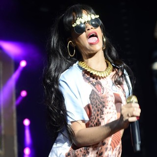 Rihanna in BBC Radio 1's Hackney Weekend - Day 2