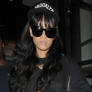 Rihanna in Rihanna Leaving Her Hotel