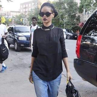 Rihanna in Rihanna Leaving Her Hotel in Midtown