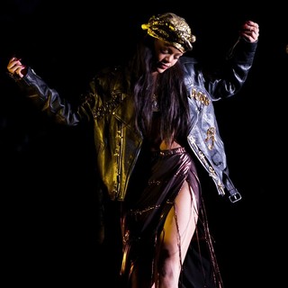 Rihanna in Rihanna Performing at Peace and Love Festival