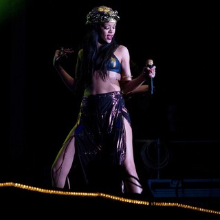 Rihanna in Rihanna Performing at Peace and Love Festival