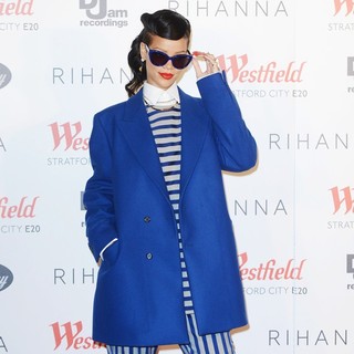 Rihanna in Rihanna Switches on The Christmas Lights