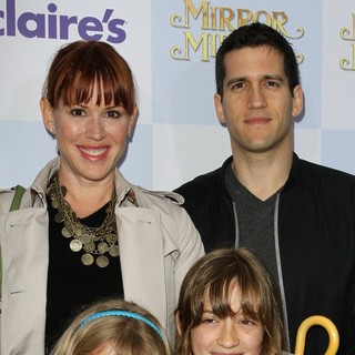 Molly Ringwald, Panio Gianopoulos in Relativity Media Presents The Los Angeles Premiere of Mirror Mirror - Arrivals