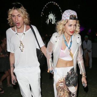 Rita Ora in The 2013 Coachella Valley Music and Arts Festival - Week 1 Day 2 - rita-ora-2013-coachella-valley-music-and-arts-festival-02