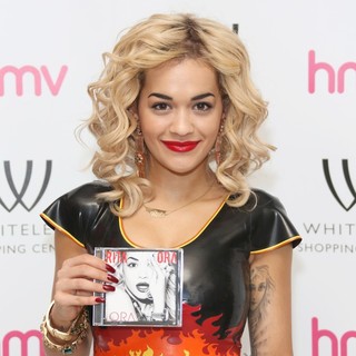 Rita Ora in Rita Ora Signs Copies of Her Debut Album Ora