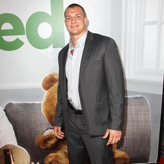 Rob Gronkowski in The Los Angeles Premiere Ted - Arrivals