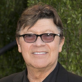 Robbie Robertson in 2013 Vanity Fair Oscar Party - Arrivals