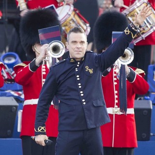 Robbie Williams in The Diamond Jubilee Concert