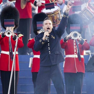 Robbie Williams in The Diamond Jubilee Concert