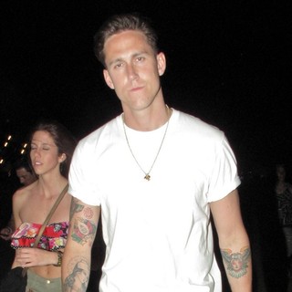 Florence and the Machine in Celebrities at The 2012 Coachella Valley Music and Arts Festival - Week 2 Day 3 - robert-ackroyd-2012-coachella-week-2-day-3-01