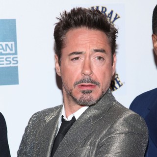 Robert Downey Jr. in Marvel's The Avengers Premiere During The Closing Night of The 2012 Tribeca Film Festival - Arrivals