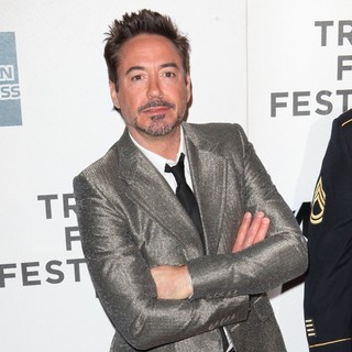 Robert Downey Jr. in Marvel's The Avengers Premiere During The Closing Night of The 2012 Tribeca Film Festival - Arrivals