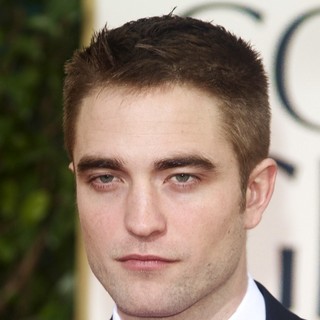 Robert Pattinson in 70th Annual Golden Globe Awards - Arrivals