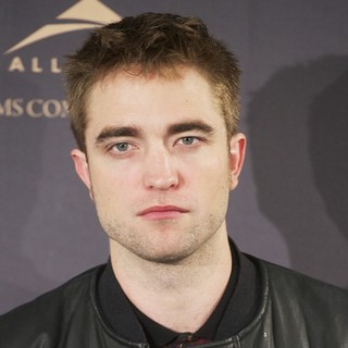 Robert Pattinson in The Twilight Saga's Breaking Dawn Part II - Photocall