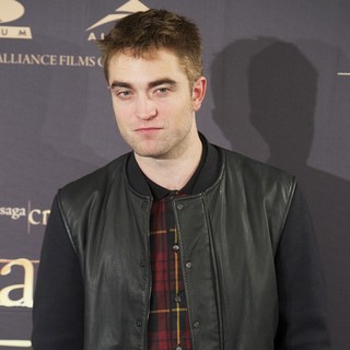 Robert Pattinson in The Twilight Saga's Breaking Dawn Part II - Photocall