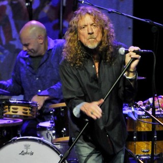 Marco Giovino, Robert Plant, Robert Plant and the Band of Joy in Robert Plant and the Band of Joy Performing Live