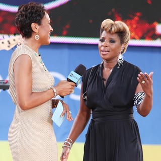 Robin Roberts (II), Mary J. Blige in Robin Roberts with Mary J. Blige at Good Morning America's Summer Concert Series