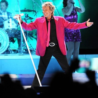 Rod Stewart in Rod Stewart Performs at The Bank Atlantic Center