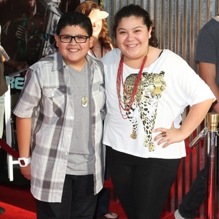 Rico Rodriguez, Raini Rodriguez in Los Angeles Premiere of Real Steel