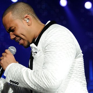 Romeo Santos in Romeo Santos Performs Live at American Airline Arena