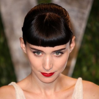 Rooney Mara in 2012 Vanity Fair Oscar Party - Arrivals