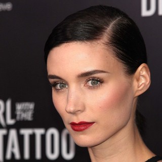 New York Premiere of The Girl with the Dragon Tattoo - Arrivals - rooney-mara-premiere-the-girl-with-the-dragon-tattoo-01