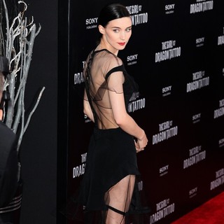 Rooney Mara in New York Premiere of The Girl with the Dragon Tattoo - Arrivals