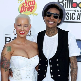 Amber Rose, Wiz Khalifa in 2012 Billboard Music Awards - Arrivals
