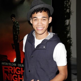 Fright Night Los Angeles Screening - Red Carpet - roshon-fegan-screening-fright-night-02