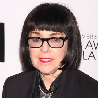 Roxanne Lowit