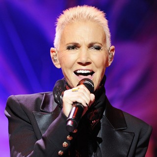 Marie Fredriksson, Roxette in Roxette Perform Live