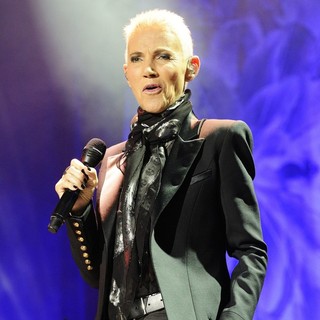 Marie Fredriksson, Roxette in Roxette Perform Live