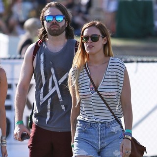 Rumer Willis in The 2013 Coachella Valley Music and Arts Festival - Week 1 Day 2 - rumer-willis-2013-coachella-valley-music-and-arts-festival-09