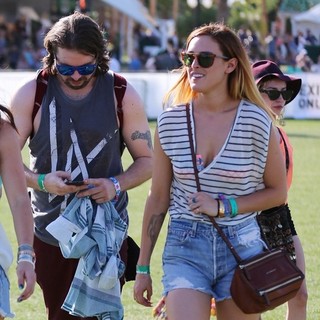 Rumer Willis in The 2013 Coachella Valley Music and Arts Festival - Week 1 Day 2 - rumer-willis-2013-coachella-valley-music-and-arts-festival-10