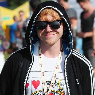 Rupert Grint in V Festival - Day One - rupert-grint-v-festival-day-1-01
