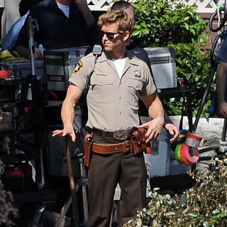 Ryan Kwanten in Actors on The Set of True Blood