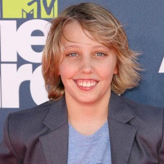 Ryan Lee in 2011 MTV Movie Awards - Arrivals