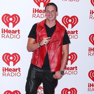 Ryan Lochte in 2012 iHeartRadio Music Festival - Day 1 - Arrivals