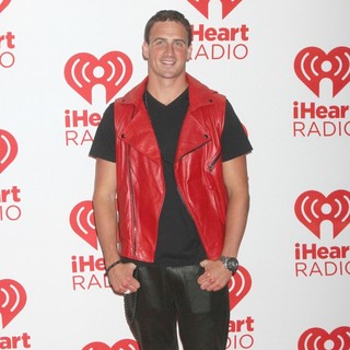 Ryan Lochte in 2012 iHeartRadio Music Festival - Day 1 - Arrivals