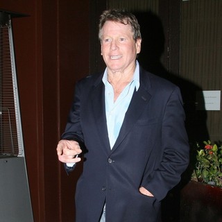 Ryan O'Neal in Ryan O'Neal Leaving An Event