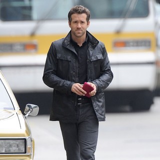 Ryan Reynolds in Filming Scenes for The Movie R.I.P.D.