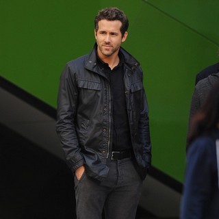Ryan Reynolds in Filming Scenes for The Movie R.I.P.D.